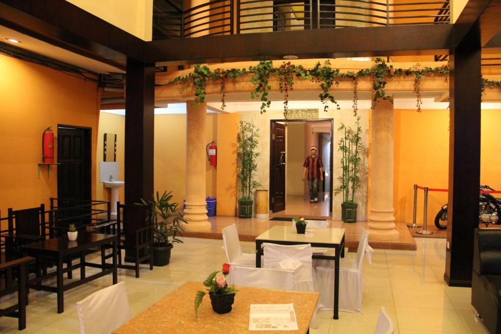 Hotel Sing A Song Pematangsiantar Zewnętrze zdjęcie